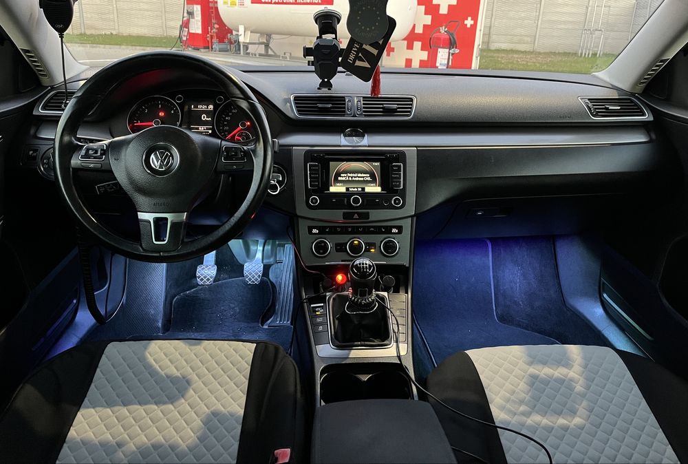 Volkswagen Passat B7 2013