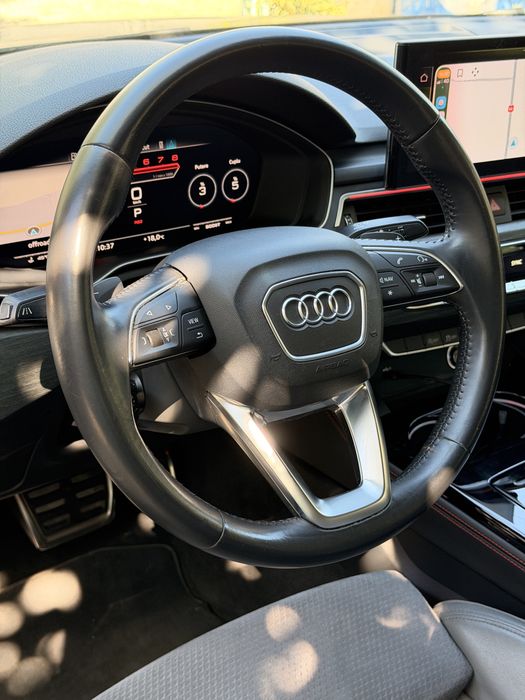 Volan Audi A4 B9 cu comenzi și padele