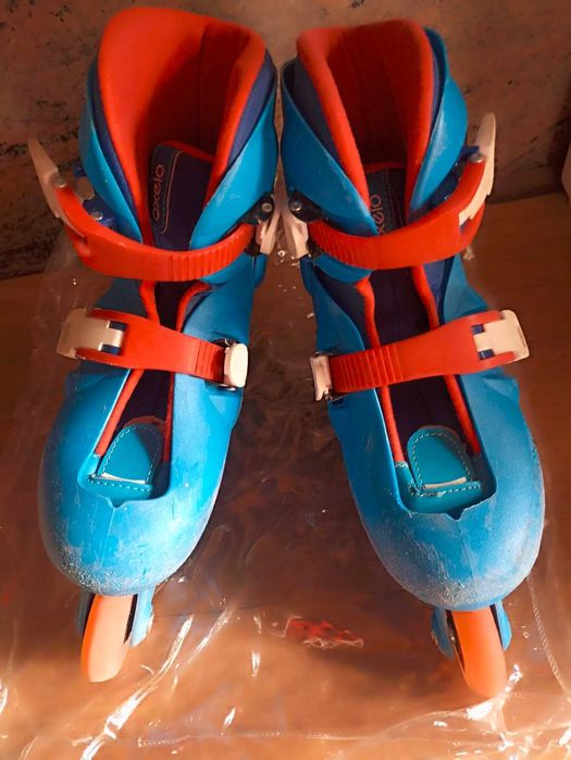 каска за колоездене S и ролери Oxello 32-34 от Декатлон