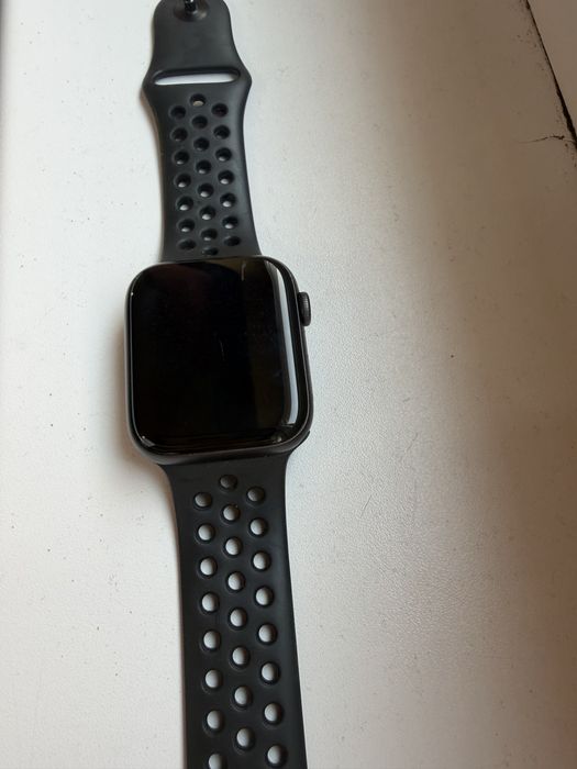 Apple Watch Series 6 Nike Edition 44mm – stare foarte bună