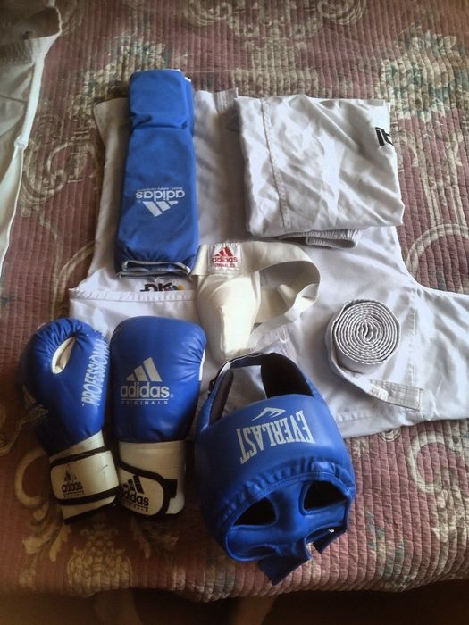 Форма таэквондо и карате