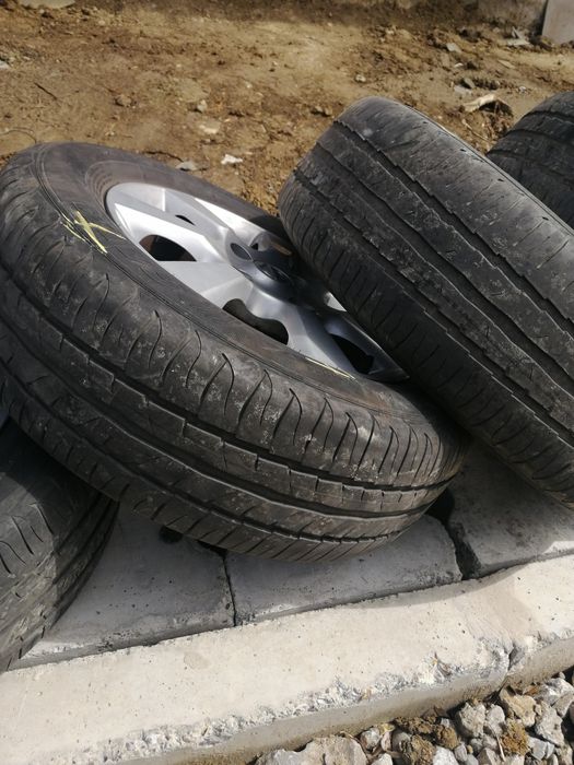 Set jante aliaj+cauciucuri 195 65 R 15