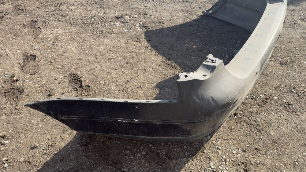 Бампер от пассат б6 (седан)