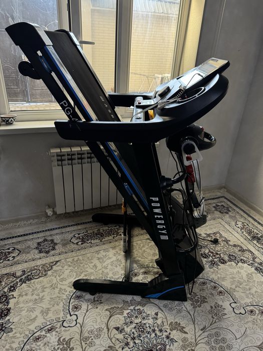 срочно! беговая дорожка в хорошем состоянии, цена договорная!!