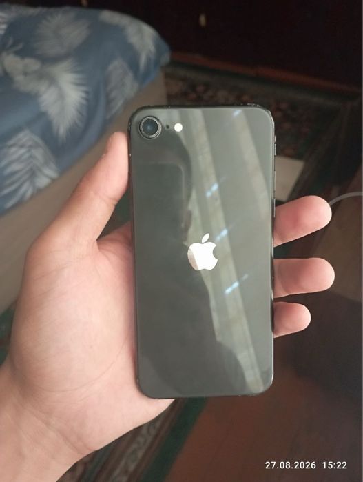 Iphone se 2020 sotiladi srochna