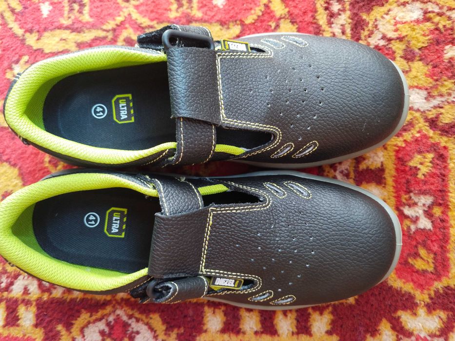 Спец обувь  Maxsus oyoq kiymi