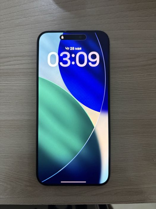 iPhone 15 Pro Maks