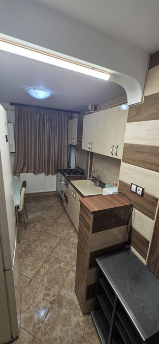 Inchiriez apart 2 camere zona Obor