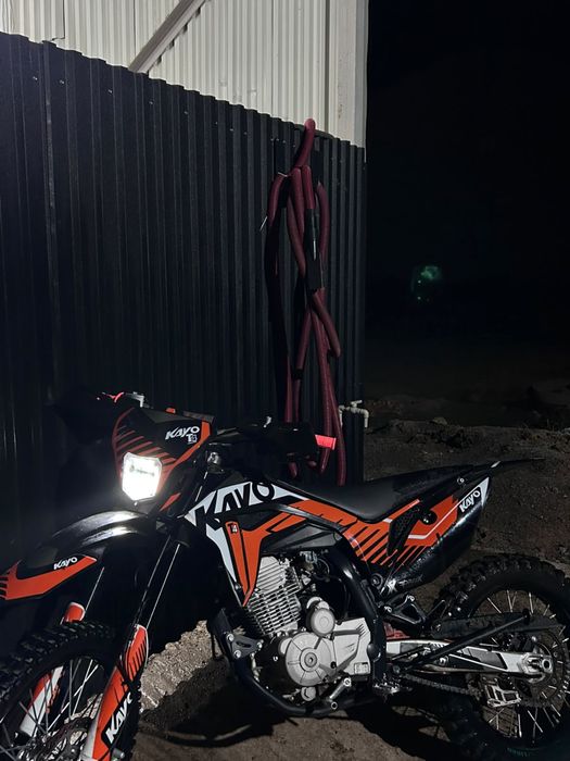 Продам мотоцикл Kayo T4 300куб