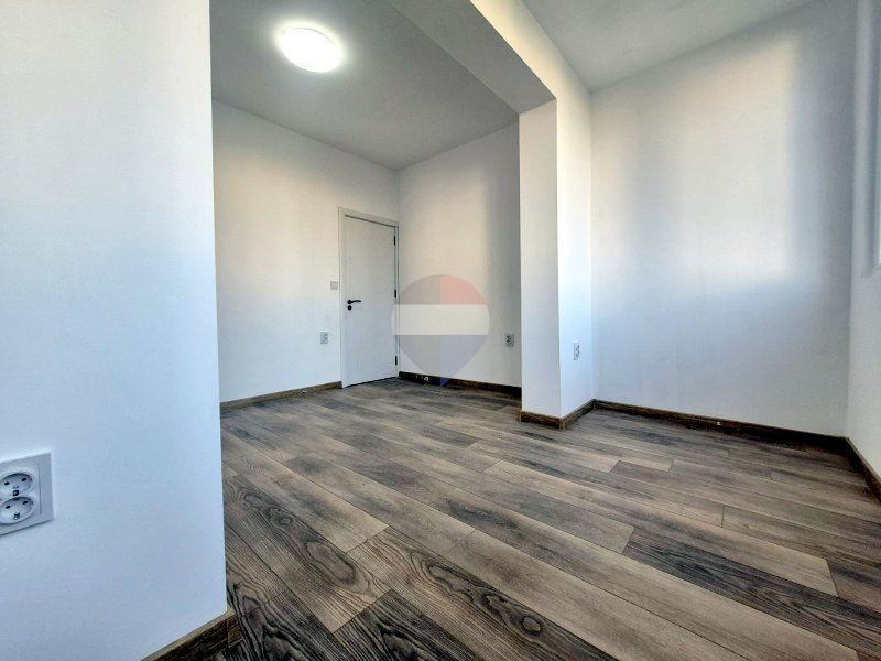 Преустроена гарсониера под наем, кв. Възраждане 1 Т4725