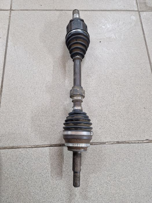 Привод Рав-4 2006