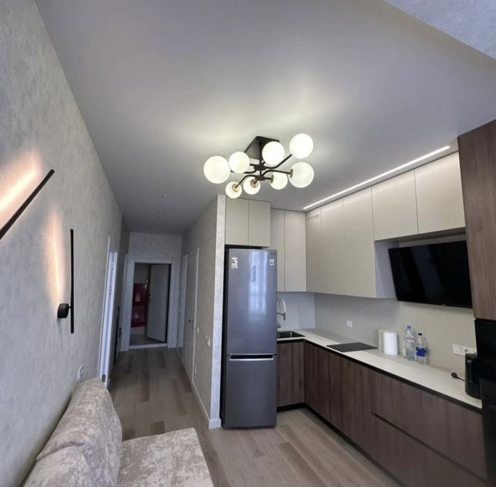 Натяжные потолки по акции.