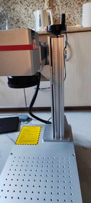 Лазер - гравир   fiber laser