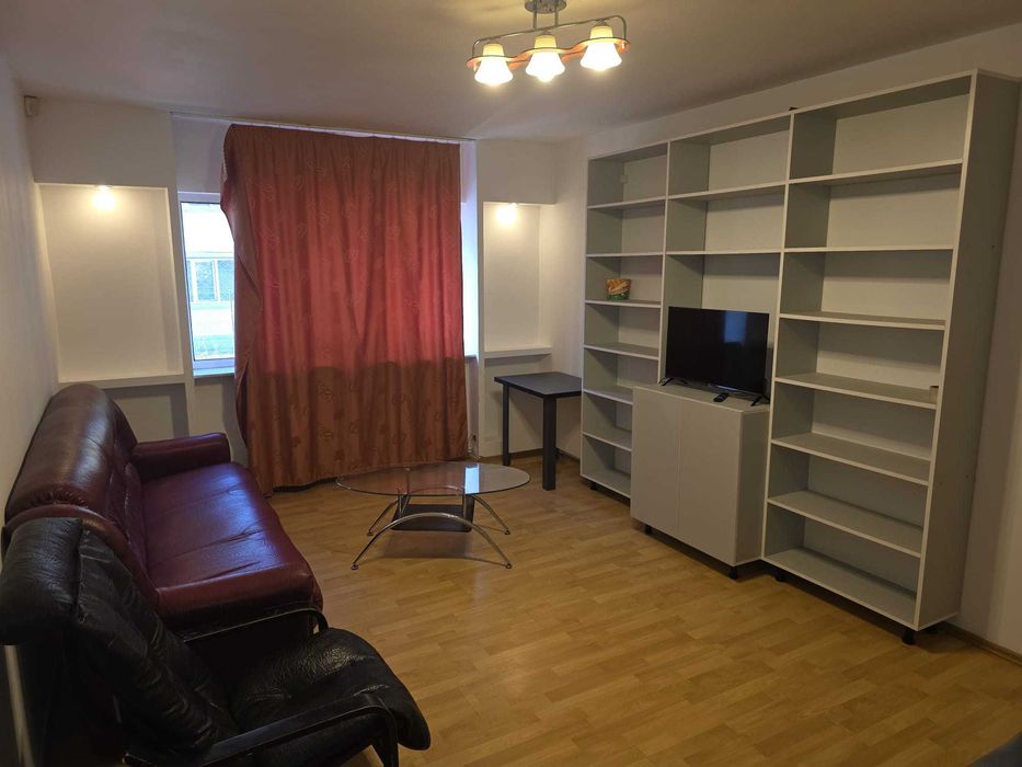 Apartament vu 3 camere foarte spatios in Exercitiu langa liceul Dinu Lipatti