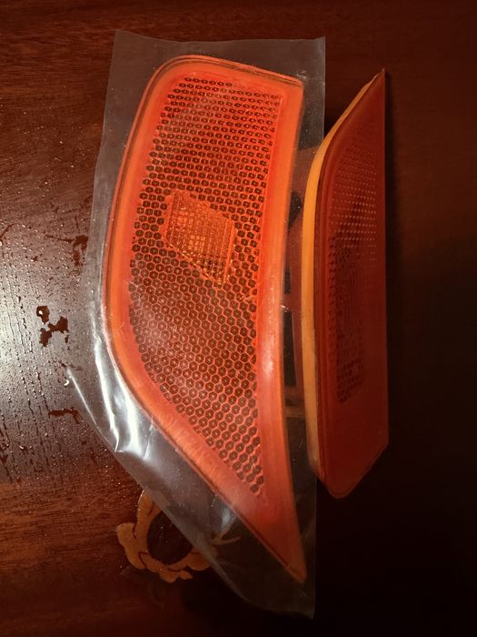 Chevrolet Tahoe  отражатель американка