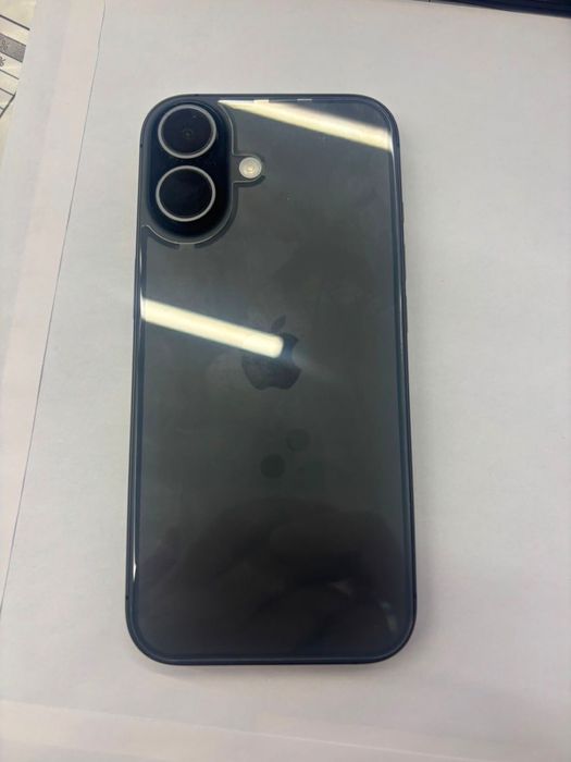 срочно продам iphone 17 256