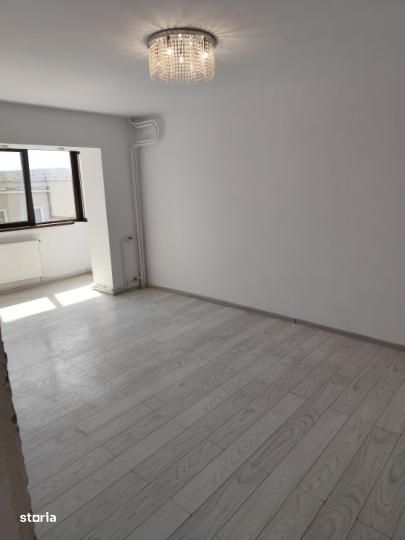 Iancului / bl mixt /  renovata / et 5 / Metroul la 4 min /