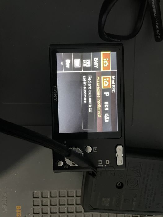 Camera sony dsc-w320 pretul este in lei