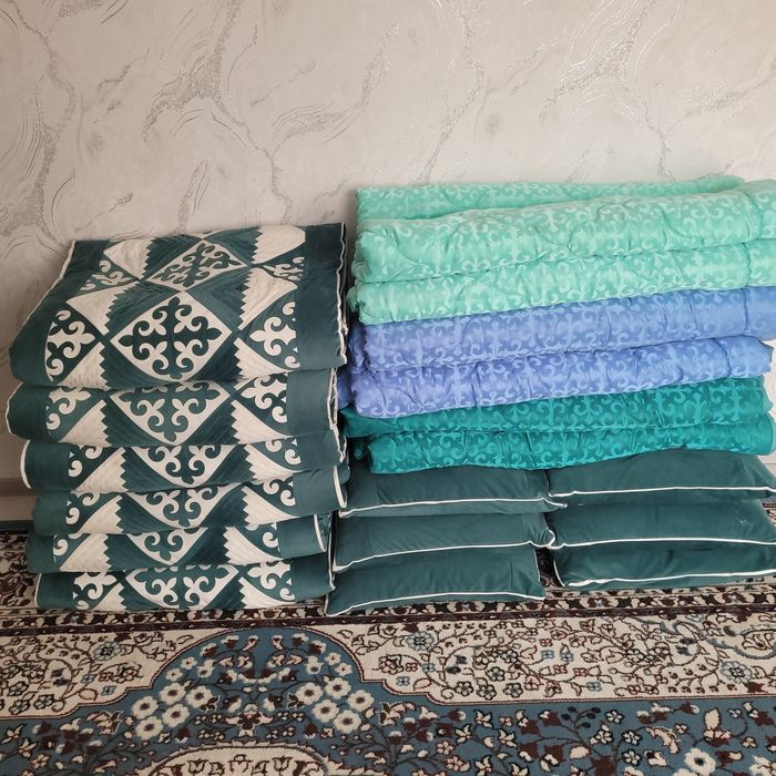 Көрпе төсек сатылады тез арада