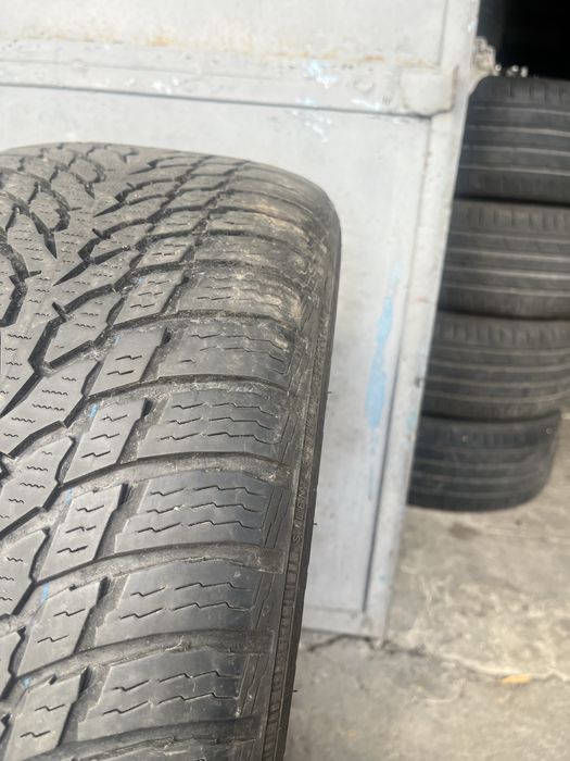 2 бр. зимни гуми 225/50/17 Nokian DOT 3119 5 mm