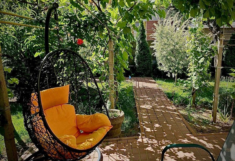 VIND Casa zona centrala P+1E+Garaj+Demisol Tehnic