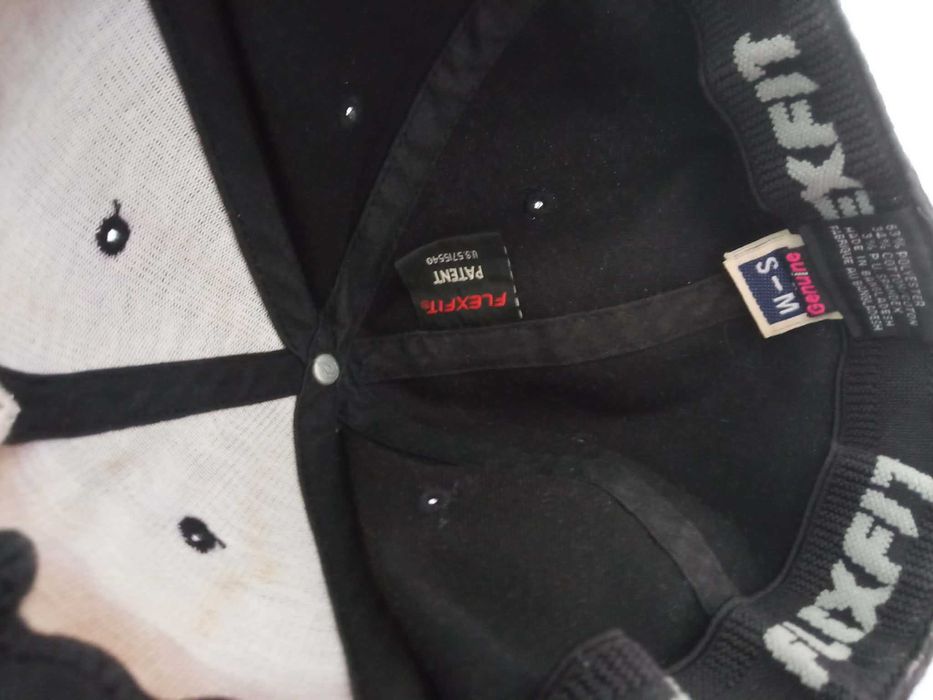 Шапка Volcom flexfit, размер S-М.