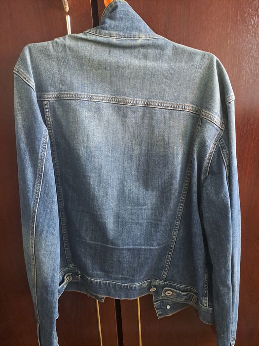 Продам мужскую джинсовку