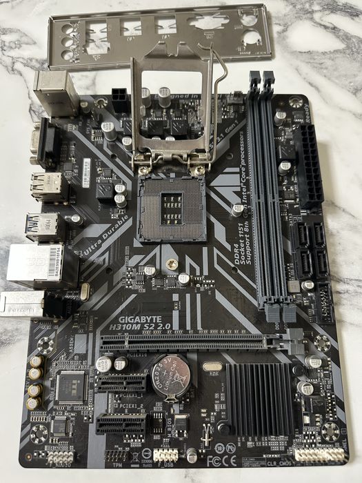 Материнская Плата Gigabyte 1151.