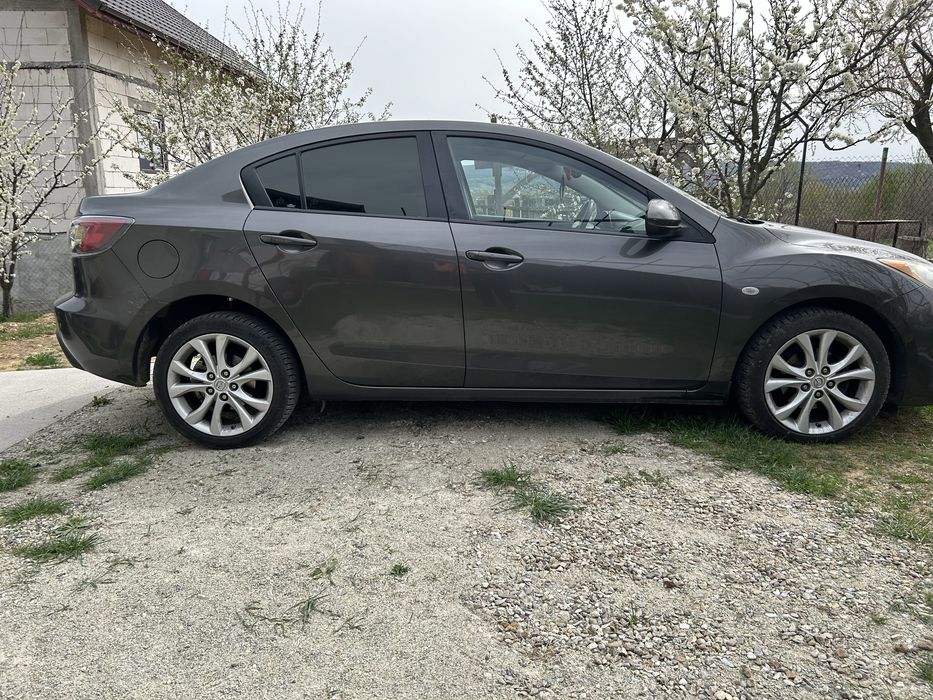 MAZDA 3 2010 — imagine 3