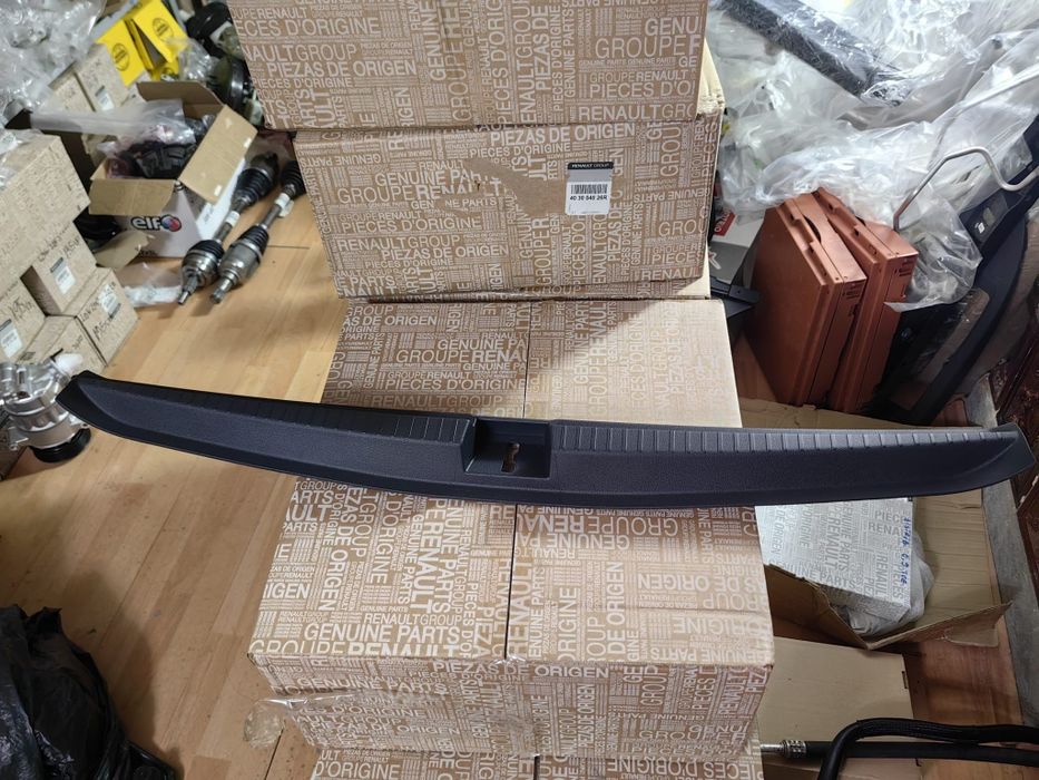 Ornament mascare fusta spate Duster 2018 - 2024