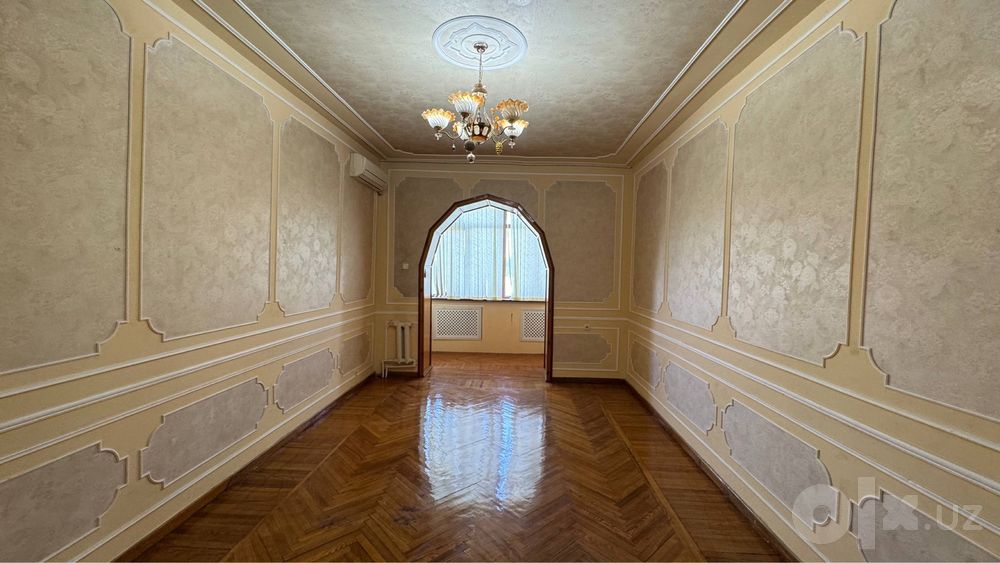 Продается 3-комнатная квартира Спец план Космонавты МВД