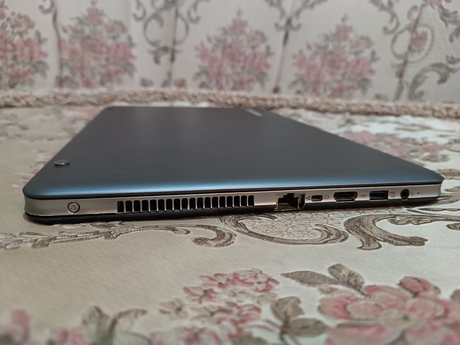 Продам Lenovo Core i3