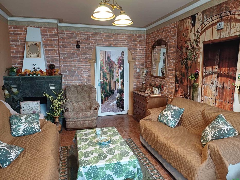 Продава се Тристаен апартамент в София, Разсадника - 84 кв.м за 2209 €/кв.м - Снимка #3