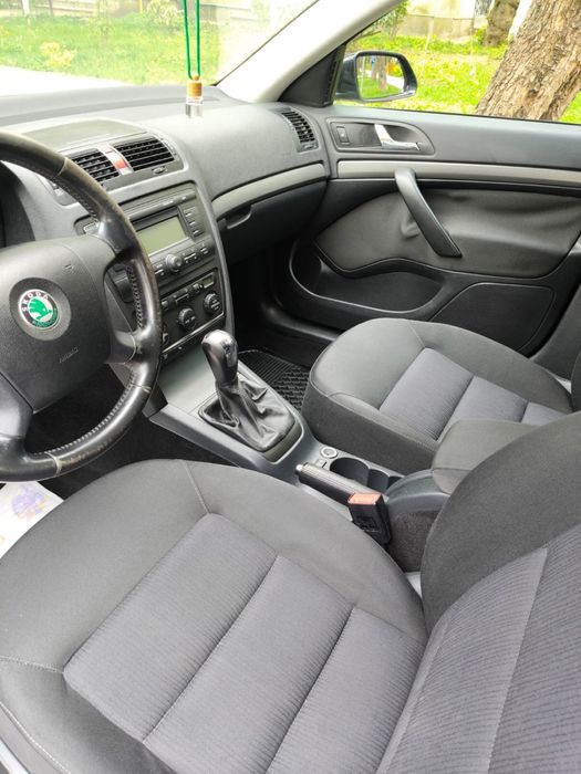 Se vinde skoda octavia 2