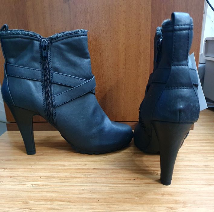 Дамски боти от Еко Кожа 36