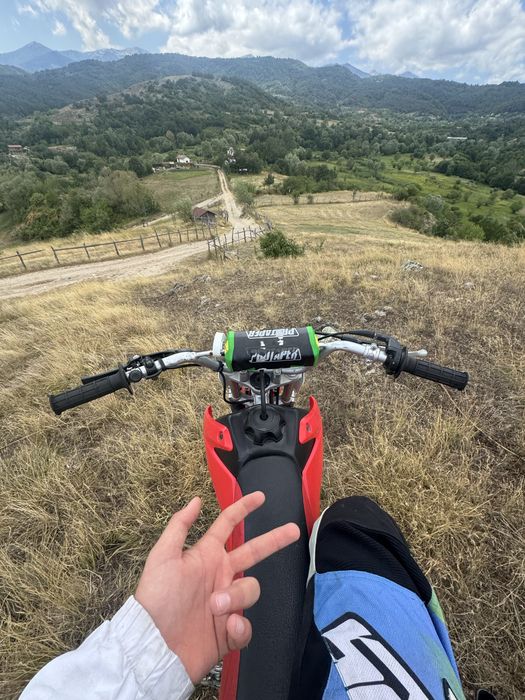 Продавам honda crf 150