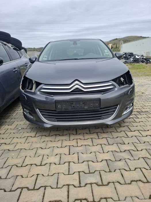 Ситроен С4 на части