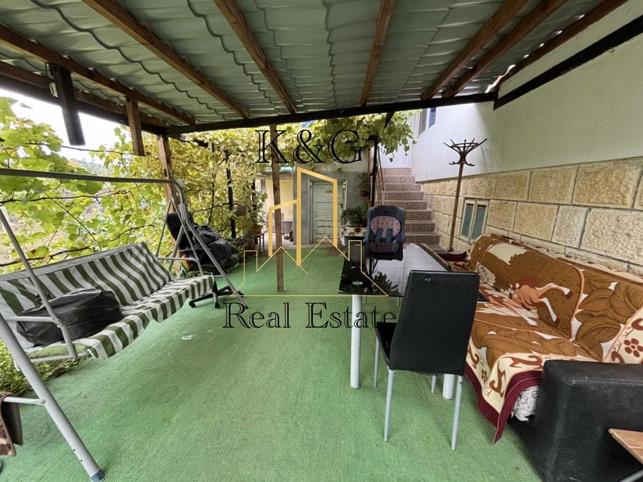 Продава се Къща в с. Осенец, Област Разград - 75 кв.м за 782 €/кв.м - Снимка #6