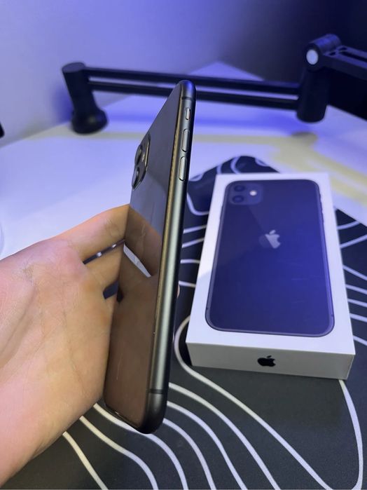 iphone 11 в идеальном состояний