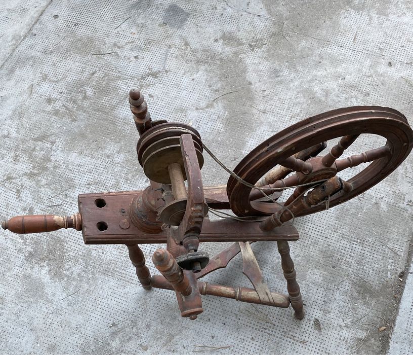 Unealta veche, accesoriu pt tors