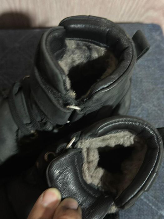 Продам обувь детскую