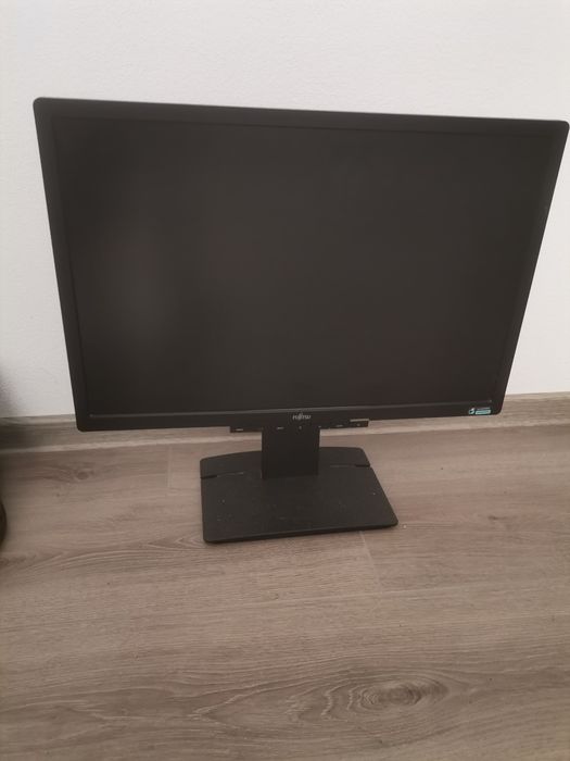 Monitor Fujitsu LCD   model b22w-6