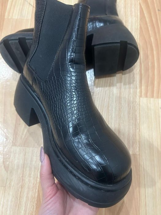 Ботинки зимние , натуралка 40р