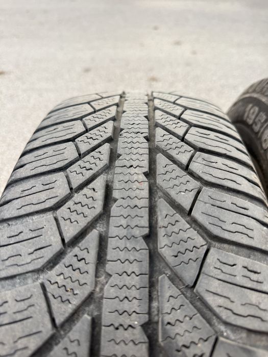 Зимен комплект гуми с железни джанти за Ford