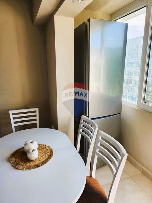 Дава се под наем Двустаен апартамент в Варна, Чайка - 66 кв.м за 850 € - Снимка #1