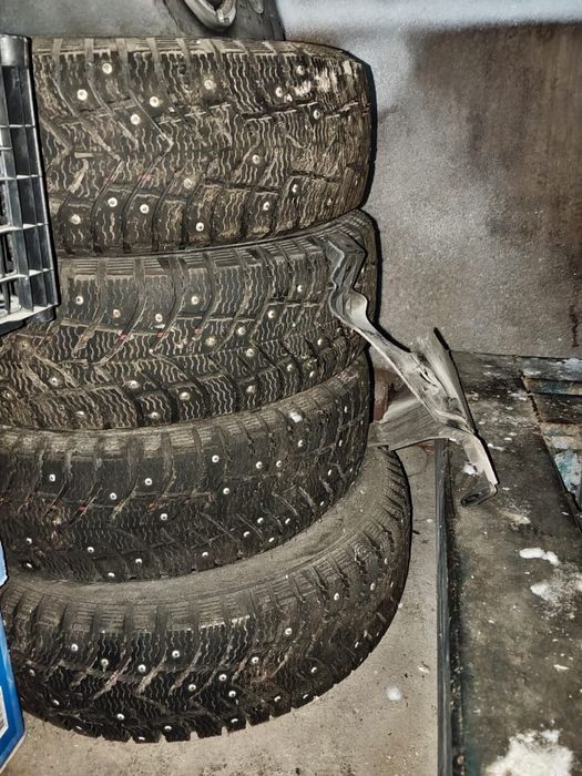 Продам зимнюю резину