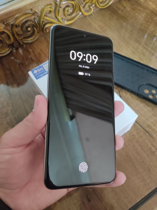 Honor 200 8/256g