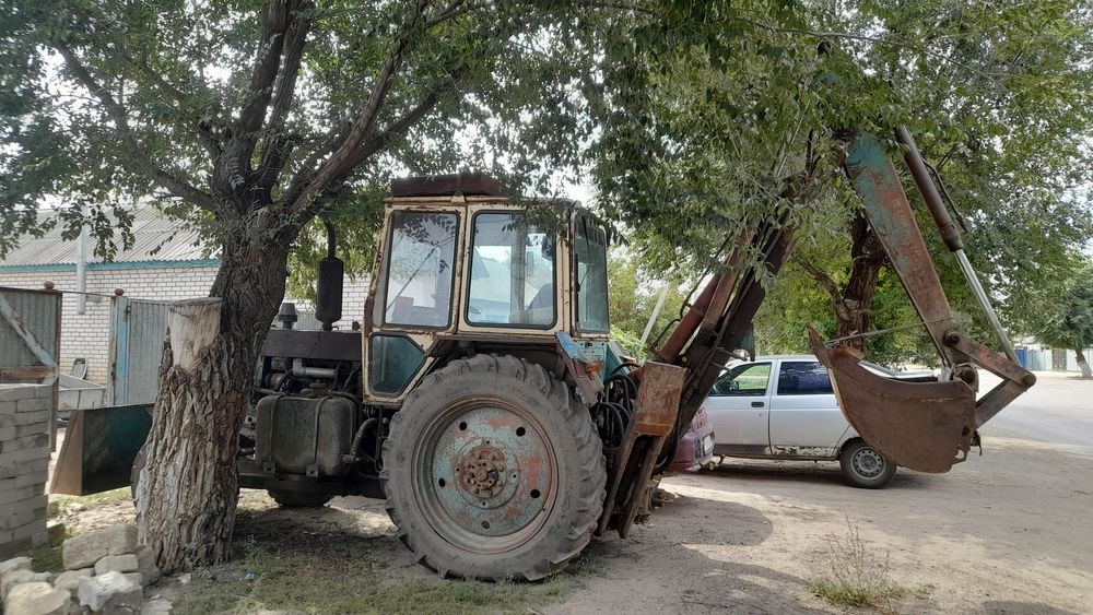 Продам юмз  трактор