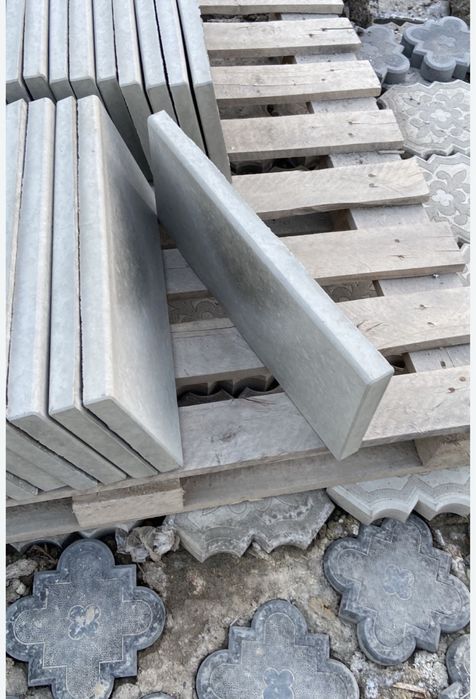 Поребрик( бордюр)