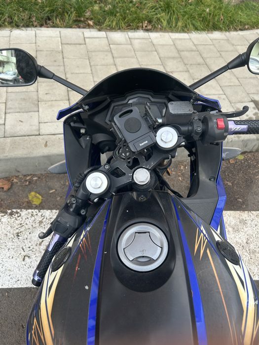 Yamaha YZF R-125
